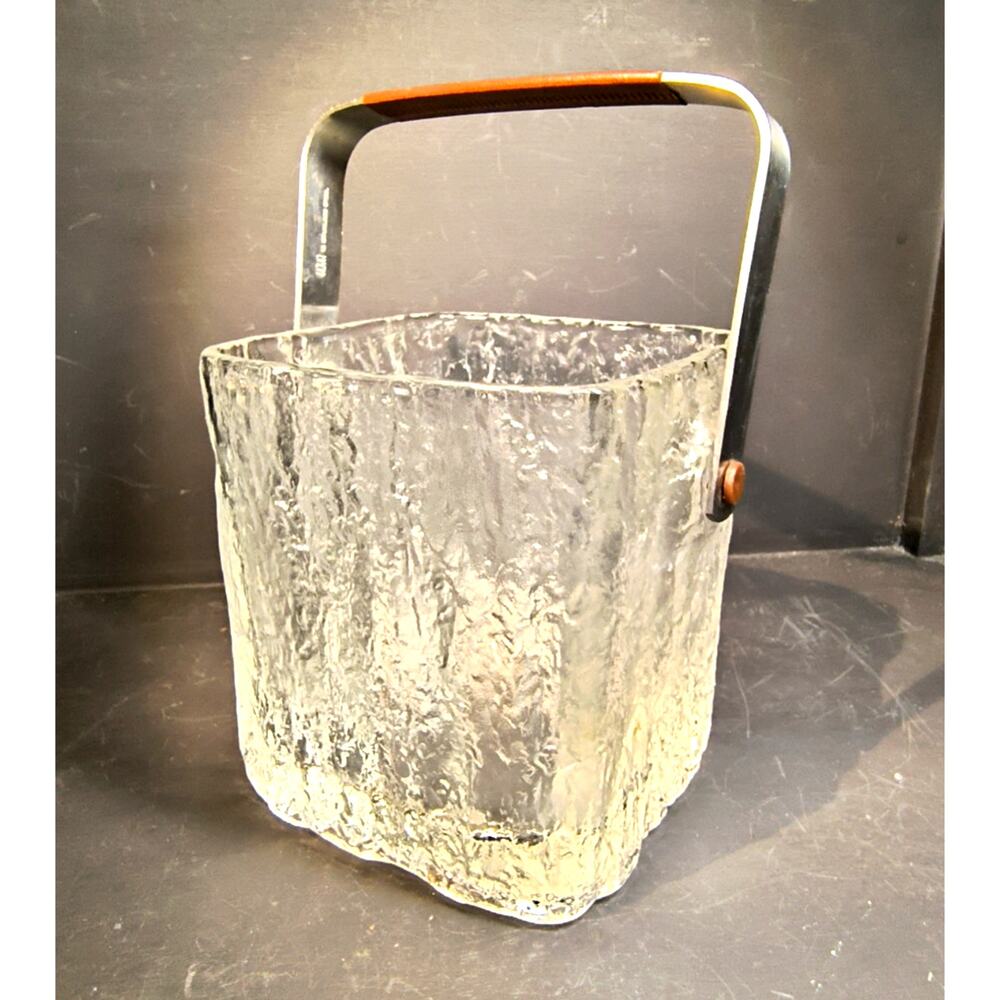 2187.  Vintage Hoya Glacier Ice Bucket Stainless steel Handle MCM